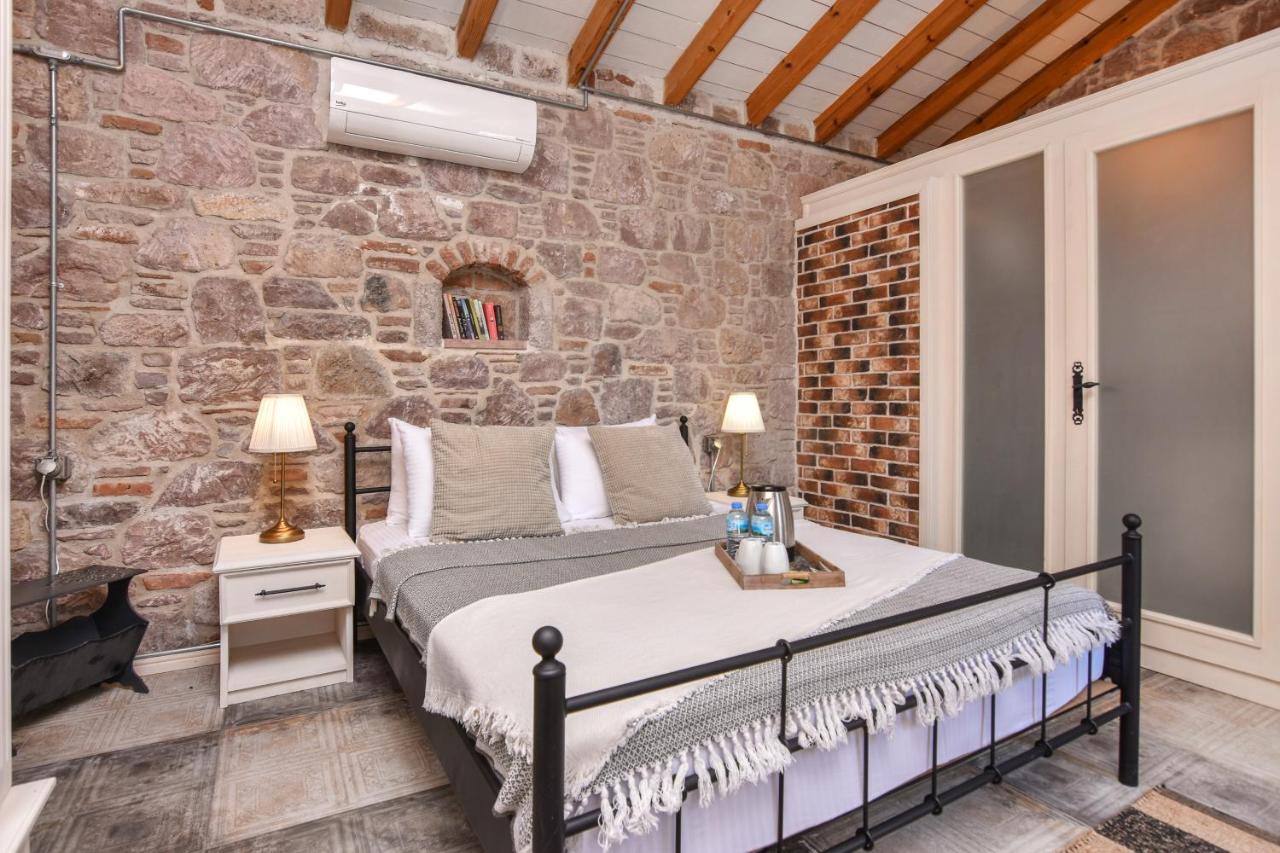 Lunaria Guest House Айвалик Екстер'єр фото