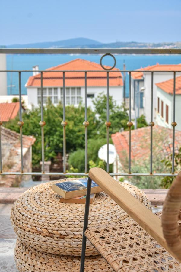 Lunaria Guest House Айвалик Екстер'єр фото