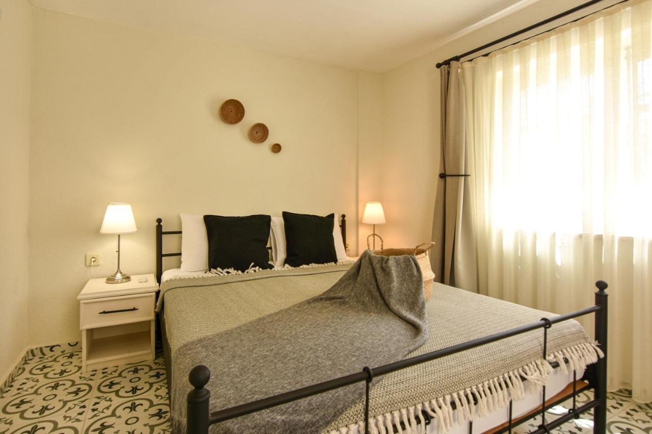 Lunaria Guest House Айвалик Екстер'єр фото