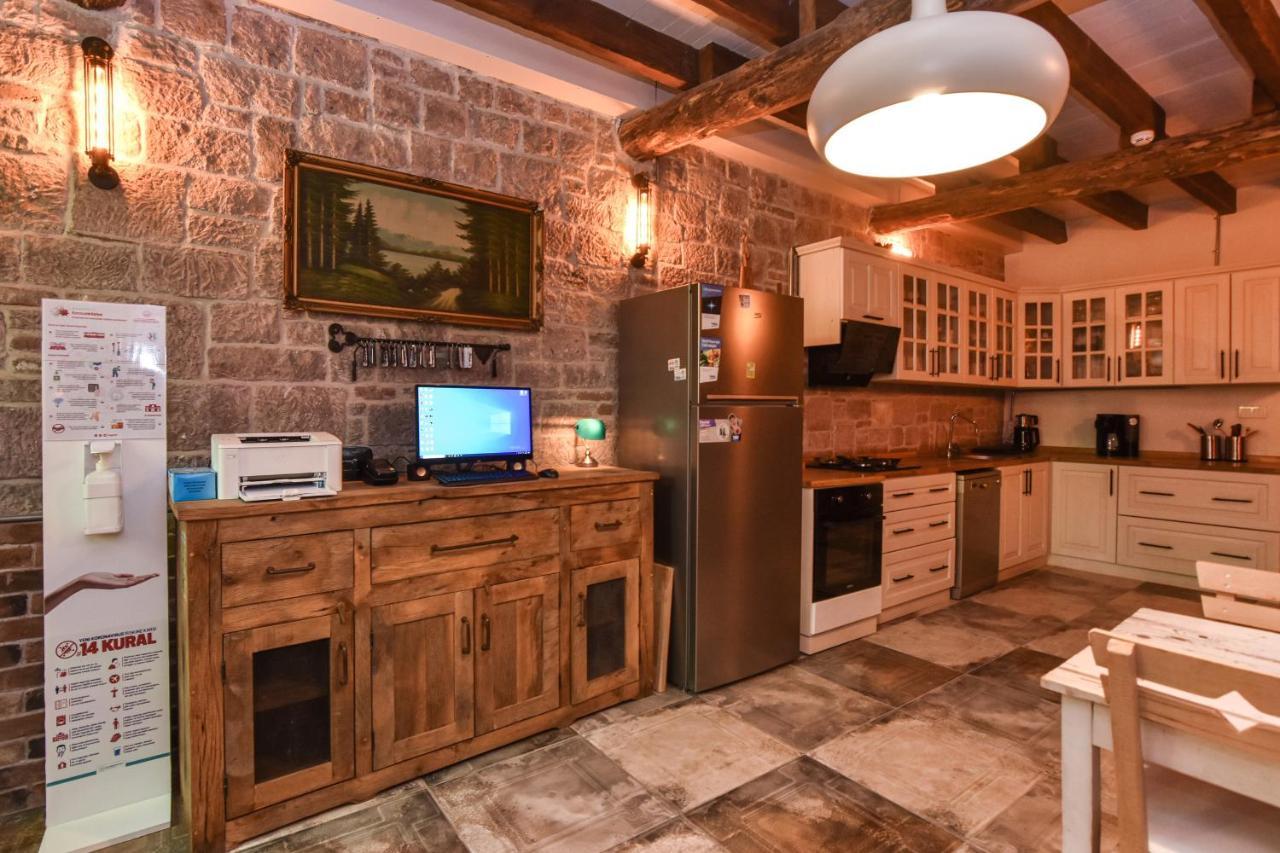 Lunaria Guest House Айвалик Екстер'єр фото